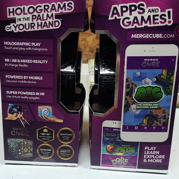 Merge Cube VR/AV  Ages 10+ Learning Aid - Picture 3 of 6